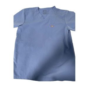 Figs ciel blue size medium scrub top men’s guc